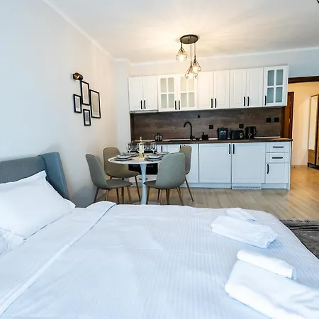 Bella Mare Boutique *