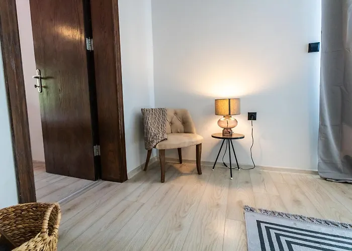 Bella Mare Boutique *