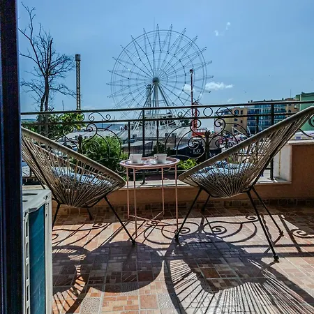 Bella Mare Boutique Lägenhet Slăntjev Brjag